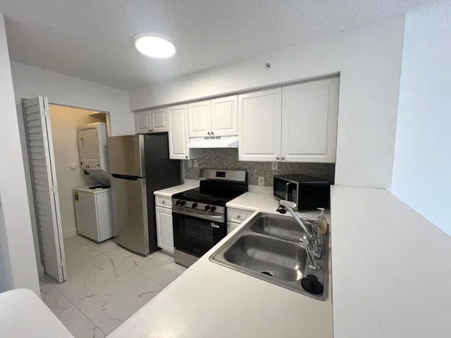 Unit 107 photo 2