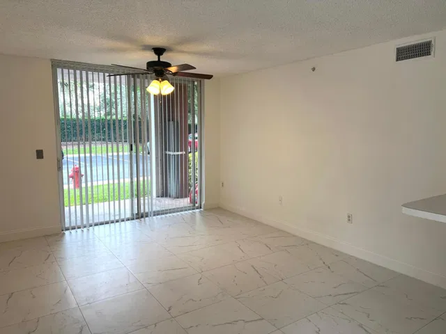 Unit 107 photo 6