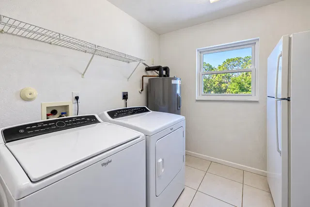 Residence photo 39