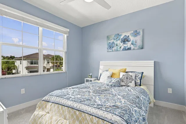  Residence photo 27