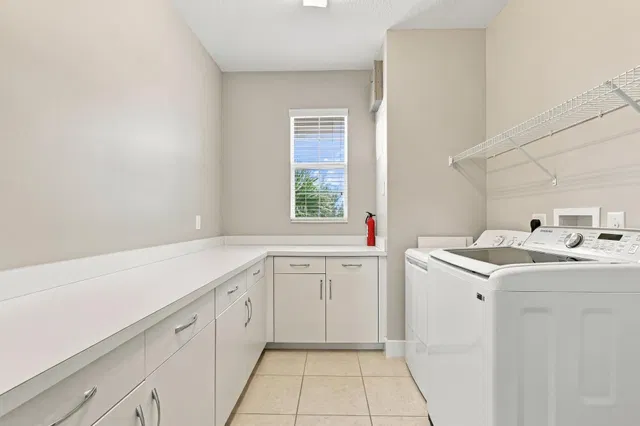  Residence photo 28