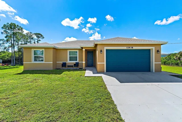 Residence photo 3