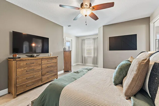 Residence photo 23