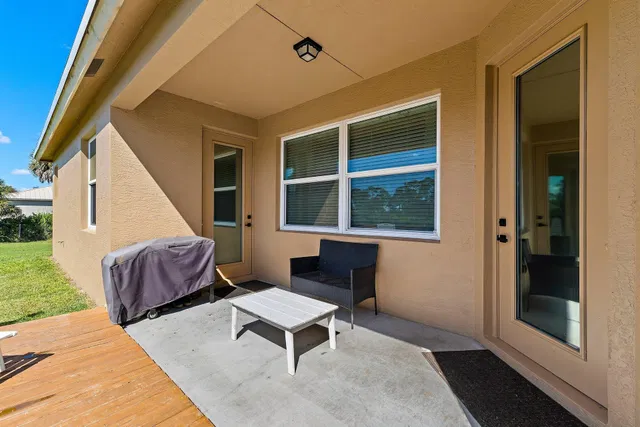 Residence photo 43