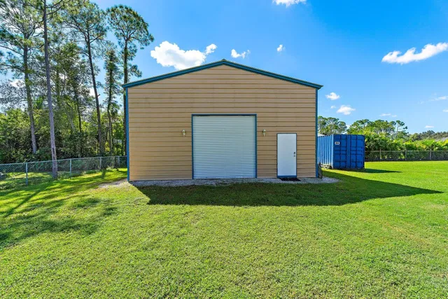 Residence photo 47