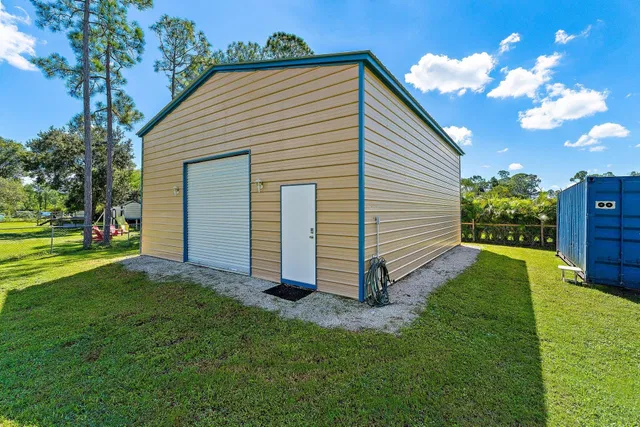 Residence photo 48