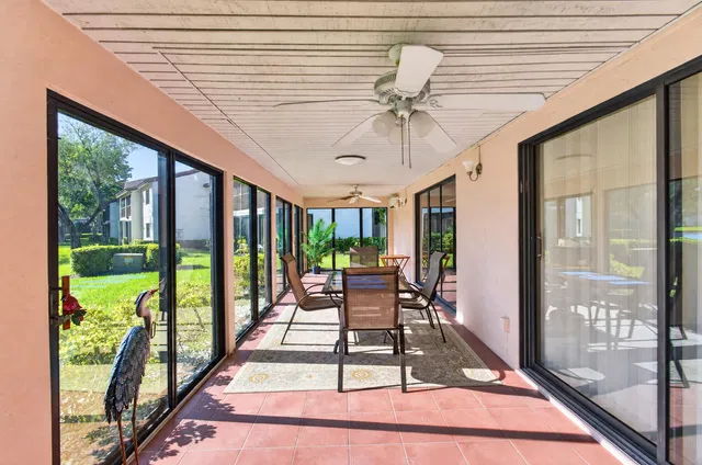 Boca Lago Country Club Homes Residence photo 24
