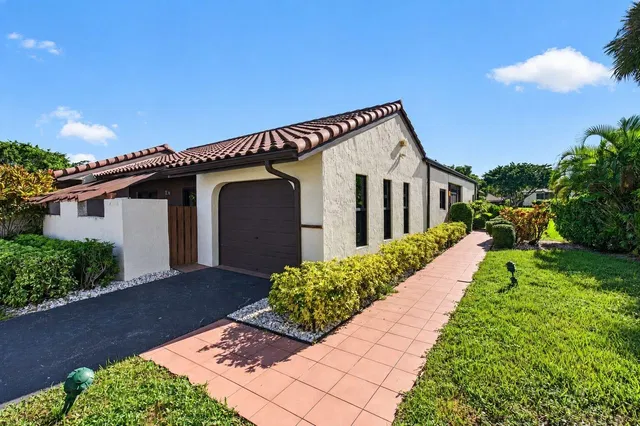 Boca Lago Country Club Homes Residence photo 29
