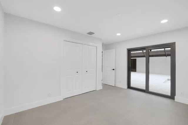 Residence photo 28
