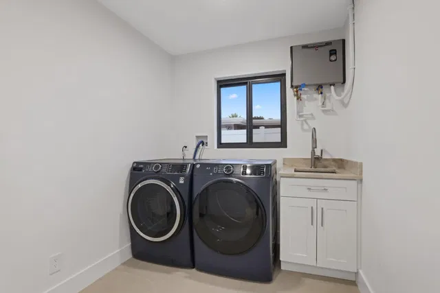 Residence photo 41