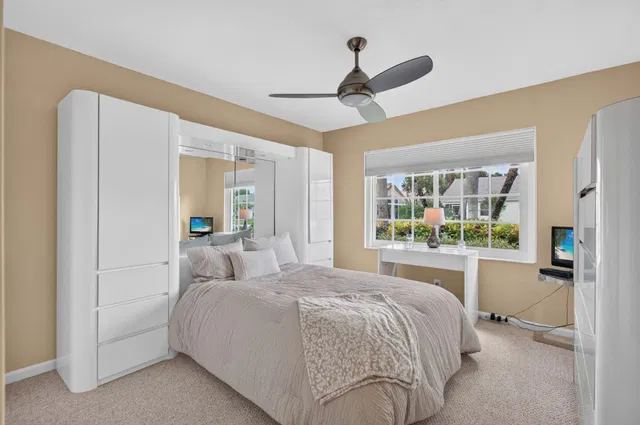 Residence photo 15