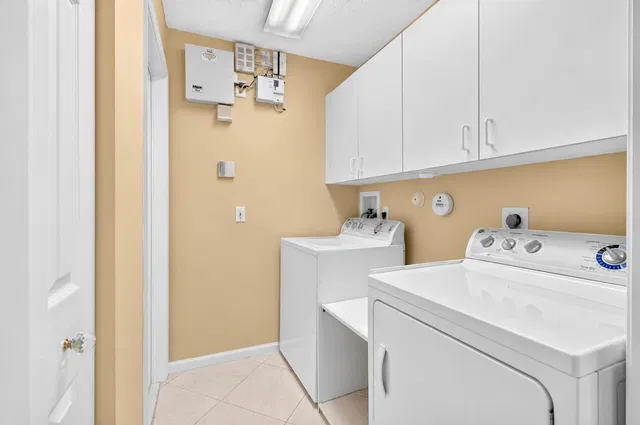 Residence photo 20