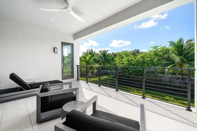 Boca Bridges Residence photo 44