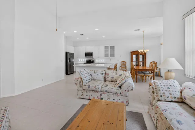 Residence photo 9