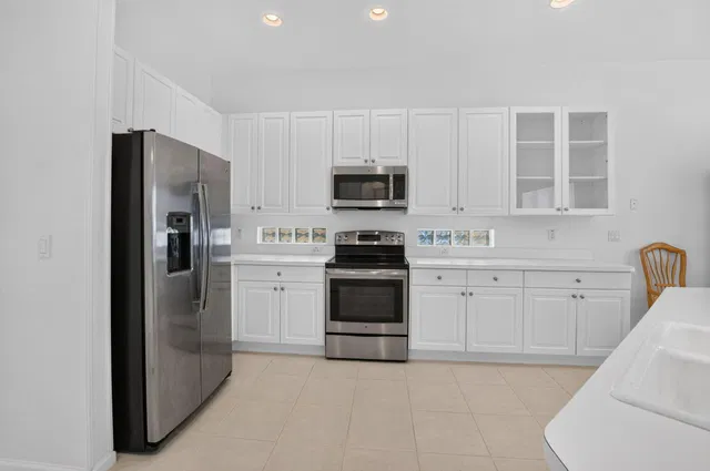 Residence photo 11