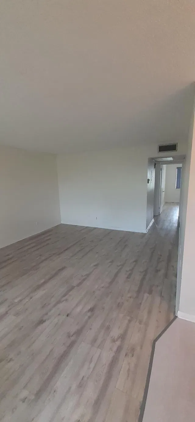 Residence photo 4