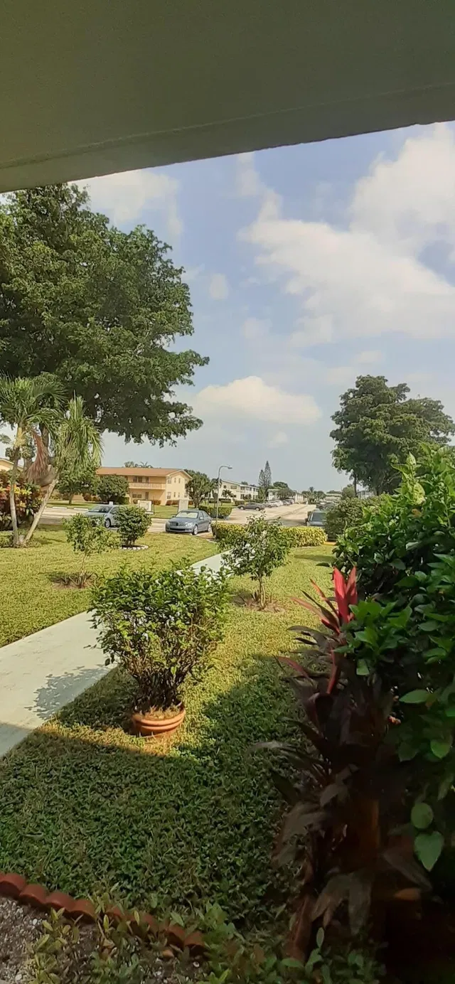 Residence photo 11