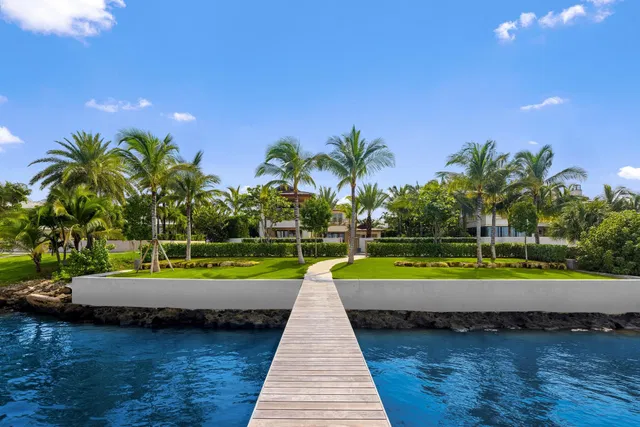 North End Palm Beach Residence photo 2