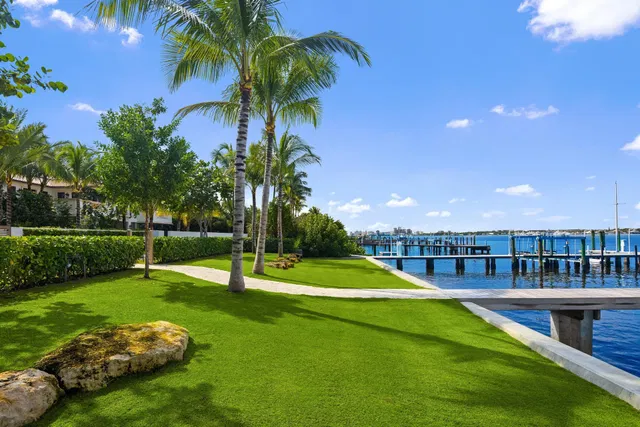 North End Palm Beach Residence photo 3