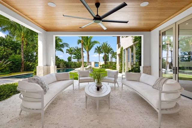 North End Palm Beach Residence photo 19