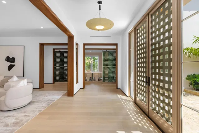 North End Palm Beach Residence photo 23