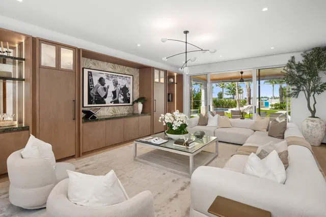 North End Palm Beach Residence photo 25