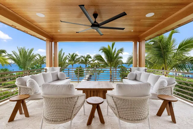 North End Palm Beach Residence photo 38
