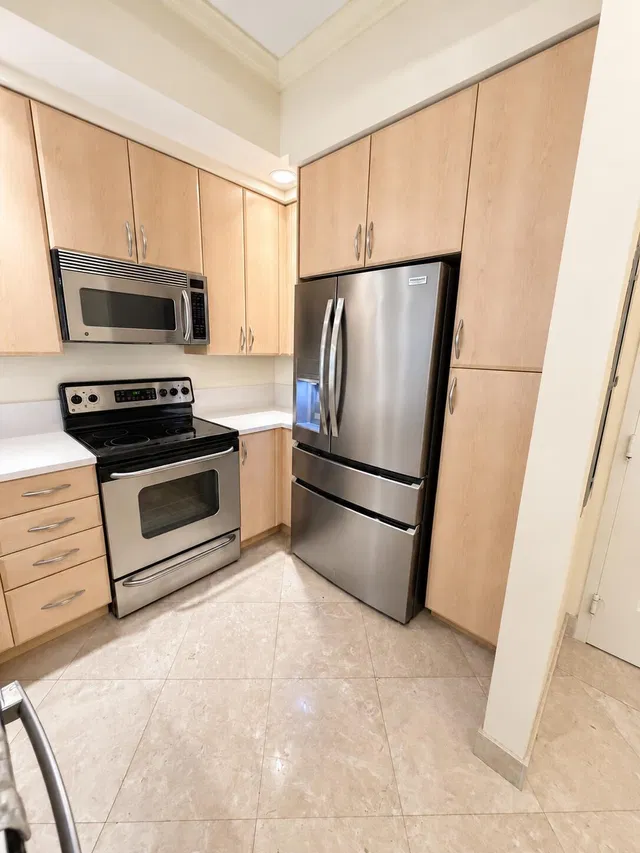 One City Plaza Unit 1027 photo 7