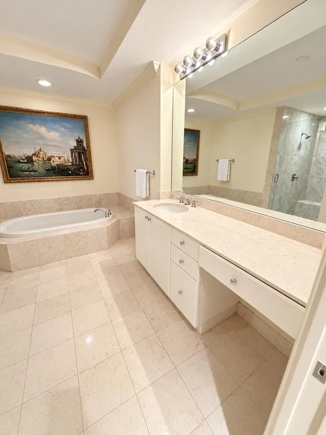 One City Plaza Unit 1027 photo 14