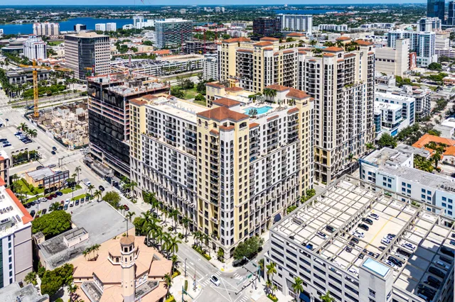 One City Plaza Unit 1027 photo 25