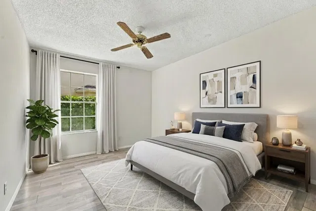  Residence photo 32