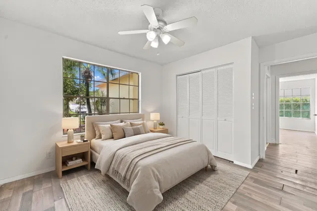  Residence photo 42