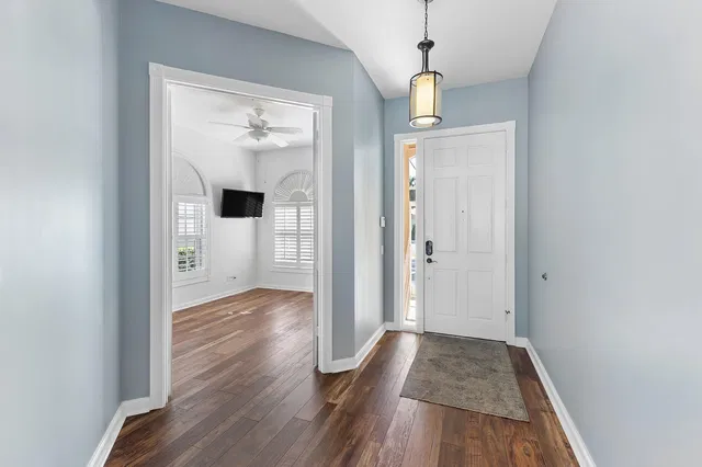 Residence photo 3