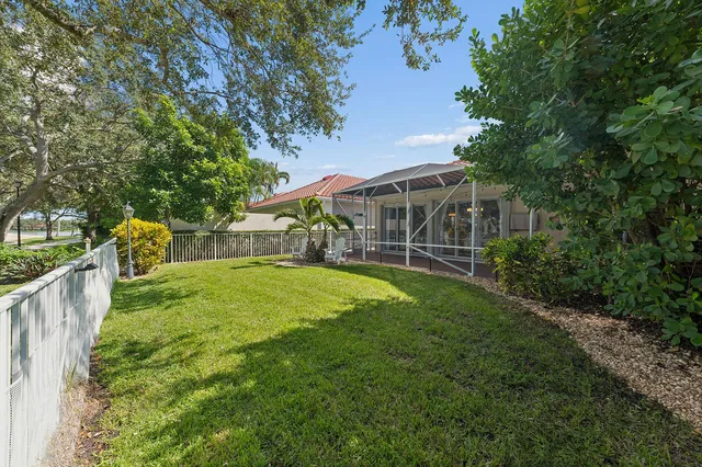 Residence photo 33