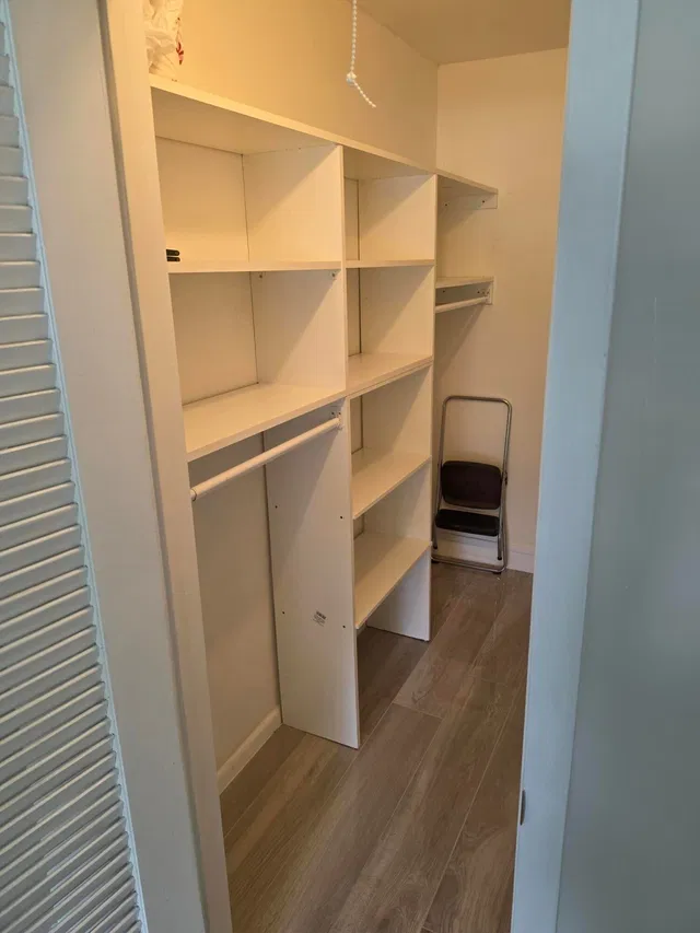 Unit 235 photo 14