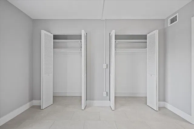  Unit 207 photo 10