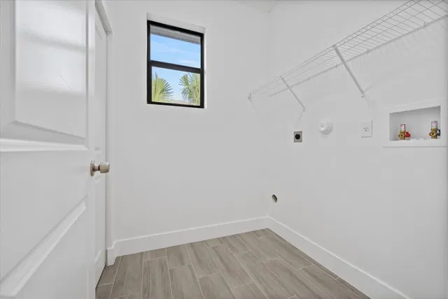 West Palm Beach Residence photo 11