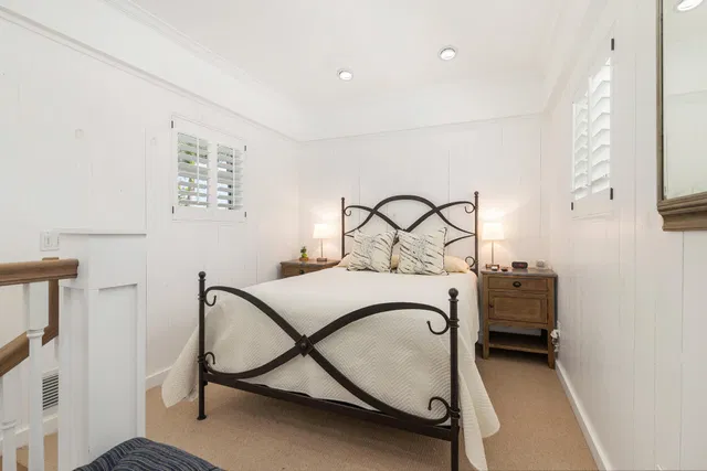  Residence photo 15