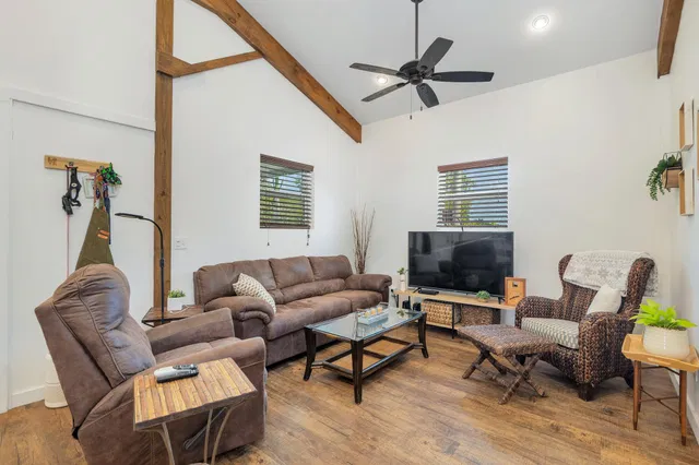 Residence photo 48