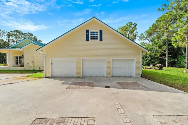 Residence photo 9