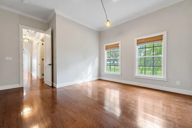 Residence photo 38