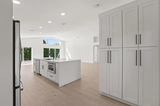 Residence photo 11