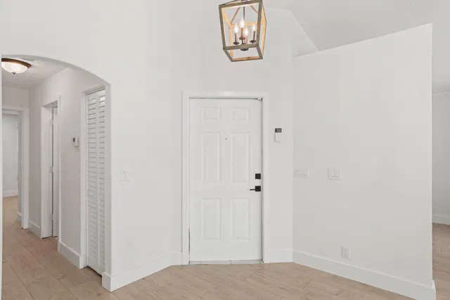 Residence photo 31