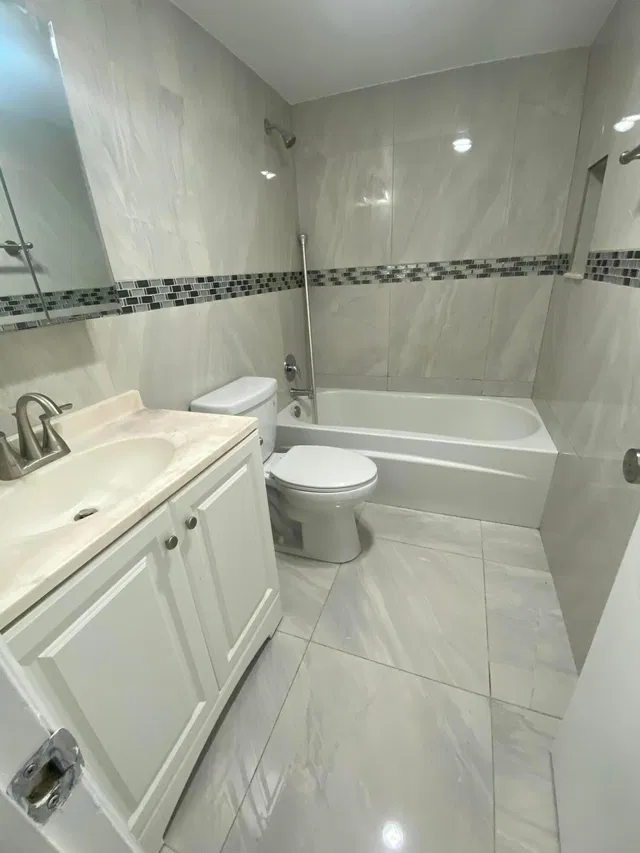 Residence photo 3