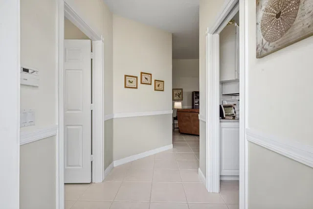 Residence photo 6