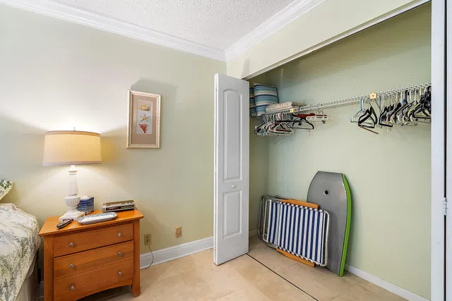 Unit B102 photo 29