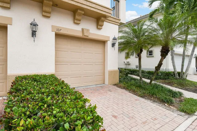 Evergrene Palm Beach Gardens Residence photo 24