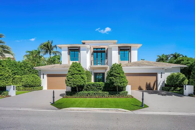 Royal Palm Yacht and Country Club Residence photo 2