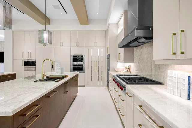 Royal Palm Yacht and Country Club Residence photo 17