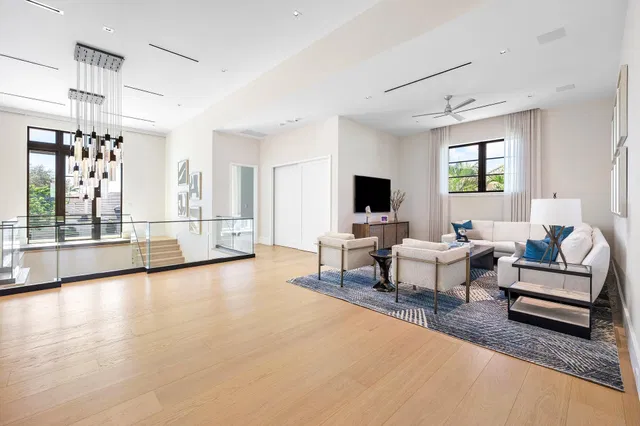 Royal Palm Yacht and Country Club Residence photo 44